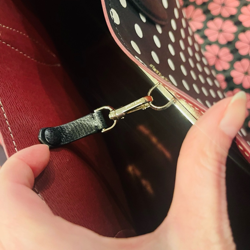 Kate Spade All Day Large Polka Dot Tote 😍 - Picture 6 of 13